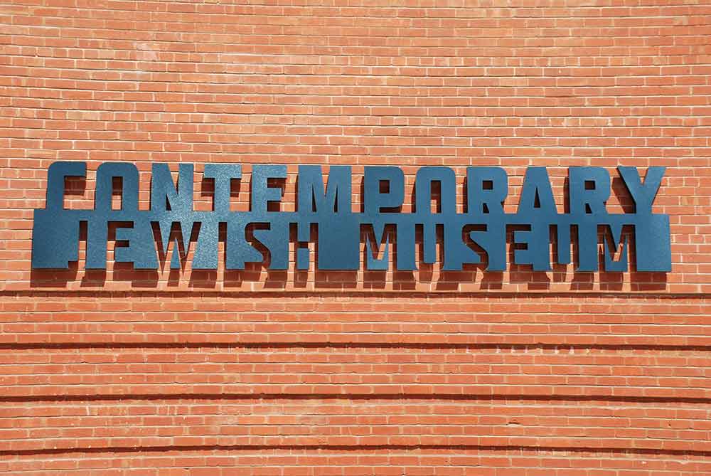 CONTEMPORARY JEWISH MUSEUM – USA – CROSSFIRE BLEU FINISH